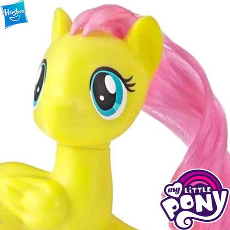 Brinquedo My Little Pony Fluttershy Hasbro - B2826 - Bonecas - Magazine  Luiza