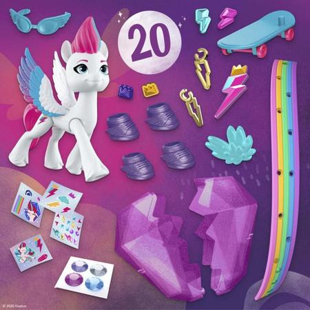 My Little Pony: Um brinquedo de coleção de gala da nova geração para  crianças - 9 Figuras de Pônei, 13 Acessórios, Pôster (Exclusivo da )  - Bonecas - Magazine Luiza