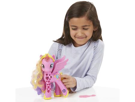 BONECA MY LITTLE PONY PRINCESA CADANSE HASBRO B0368/B0935 10662