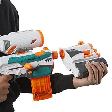 Imagem de Nerf Modulus Tri-Strike Blaster - Criar 3 Blasters diferentes - Fire Elite, Mega, ou Rocket Darts - vem com Barril, Estoque, Dardos (Exclusivo da Amazon)