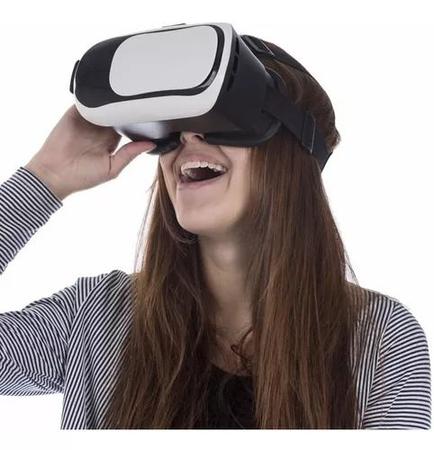 Realidade Virtual. Jovem Menina Em óculos 3d Assiste Vídeo 360 Sonho.  Assistir Ao Gadget De Jogos Online. Garota Virtual Filme - Vídeo de  textura, feliz: 221730784