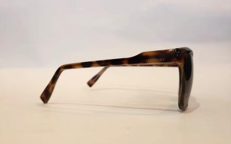 Imagem de Óculos de Sol Feminino Detroit Topazio com Proteção UV.