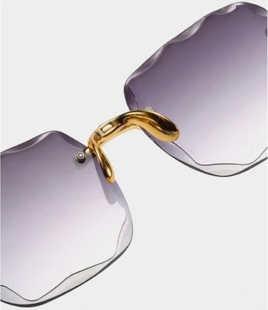 Imagem de Óculos Feminino Square De Sol Quadrado Dourado S/aro Degradê