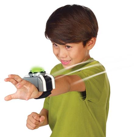 Ben 10 - omnitrix omni-strike com luz e som - Sunny Brinquedos - Manopla de Brinquedo - Magazine Luiza