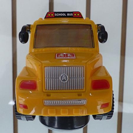 Imagem de Ônibus escolar de brinquedo com luz