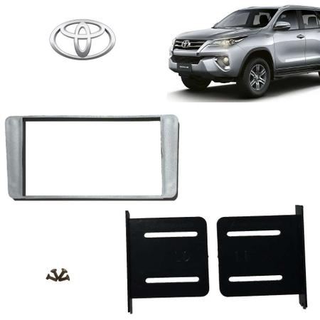 Imagem de Painel do Rádio 2 Din Prata Toyota Hilux 2006