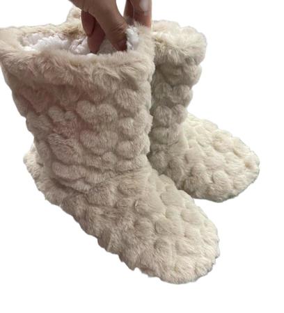 Imagem de Pantufa Bota Feminina Pelinho Plush Lisa Confortável Quente