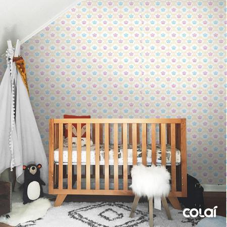 Papel De Parede Adesivo Lavável Coroas Coloridas 15M - Colai Imagem de Papel De Parede Adesivo Lavável Coroas Coloridas 15M