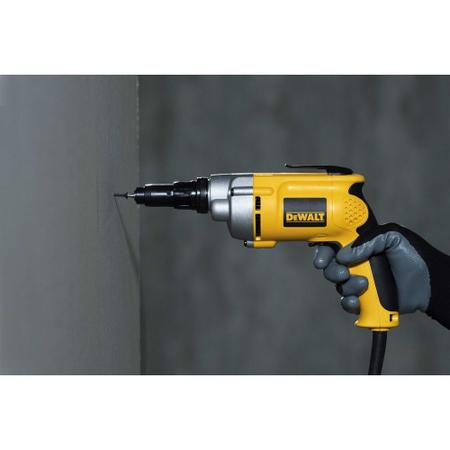 Imagem de Parafusadeira el&Atilde&copytrica com ajuste de torque 1/4 - Dewalt