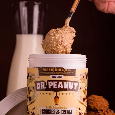 Pasta de Amendoim DR.PEANUT Cookies & Cream Whey - 650g Imagem de Pasta de Amendoim DR.PEANUT Cookies & Cream Whey - 650g
