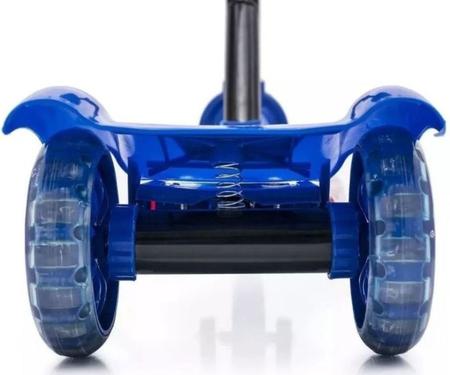 Imagem de Patinete Infantil 3 rodas Corrida com Cesta Azul com Som e Luz 35 Kilos Brinquedo Menino Dm Toys