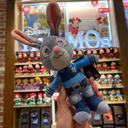 Judy hopps best sale plush disney store