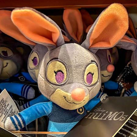 Judy hopps store plush disney store