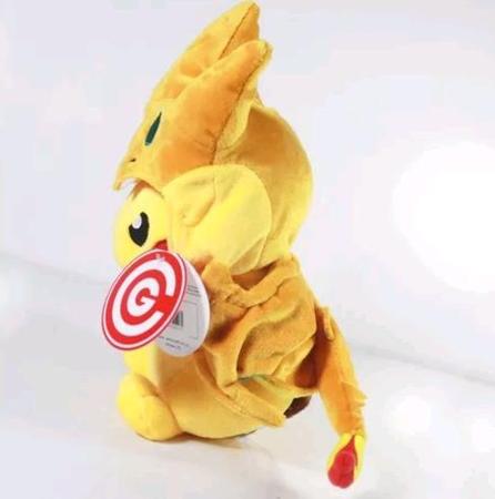 Pokemon Pikachu Pelúcia Com Mega Charizard Y - Pokemon Center - Pelúcia -  Magazine Luiza