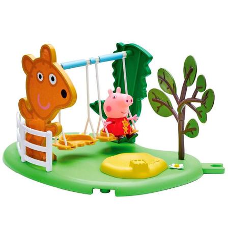 Peppa Pig Casa Com Jardim Maleta Cenário Dtc 4206