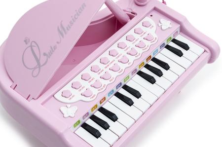 Teclado infantil a pilha rosa - TOYS - Piano / Teclado de Brinquedo -  Magazine Luiza