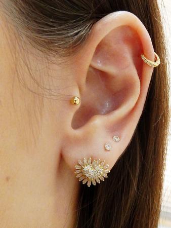 Piercing Hélix Argola em Ouro 18k Com Zircônias Orelha Cartilagem - Primus  LB Joias - Piercing - Magazine Luiza