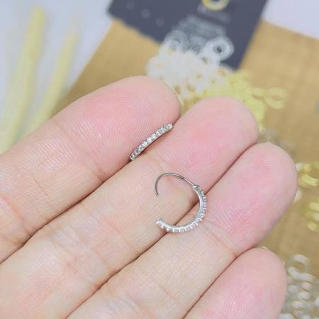 Imagem de Piercing argola extra fina cravejada (onp612no)