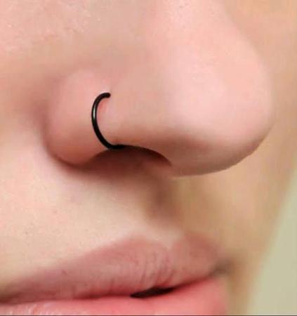 Piercing no Nariz - Conheça Todos os Tipos e Cuidados