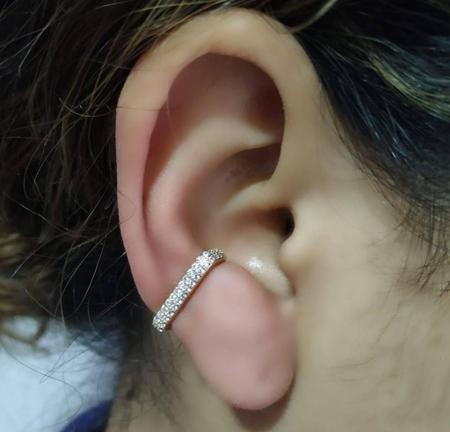 Piercing Fake Orelha Branco Cartilagem Folheado Ouro Par - Shelook