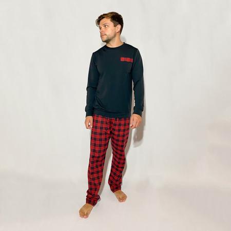 Pijama Feminino Xadrez Vermelho E Preto Abertura Com Botões + Pantufa  Feminino Xadrez Vermelho e Preto