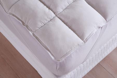 Imagem de Pillow Top Casal 100% Fibra Siliconada 1600G/M² - Tecido Percal Algodão - Muito mais Conforto