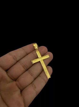 Imagem de Pingente Crucifixo ''Madeira'' - Banhado a Ouro 18k