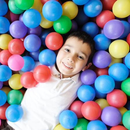 Piscina de Bolinhas Infantil Azul Patrulha Cães e 100 Bolinhas - Dobrável  Portátil com Cesta para Crianças Basquete : : Brinquedos e  Jogos