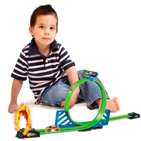 Pista Carrinho Brinquedo Neon Looping Brilha No Escuro Pk005 :  : Brinquedos e Jogos