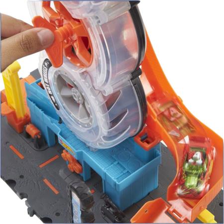 Imagem de Pista hot wheels city super loja de pneus