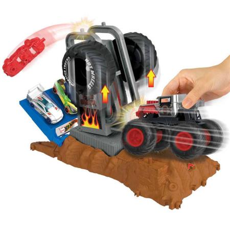 Pista Monster Trucks Pneus De Acrobacia - Hot Wheels - Mattel, Rosa