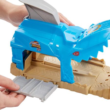 Hot Wheels Pista Monster Trucks Lançadores Radicais Shark - GKY03 - Mattel  - Pistas - Magazine Luiza