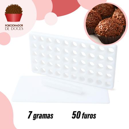 Placa Porcionadora Dosadora De Doces Brigadeiro 7g 50 Furos - Tribo Sweet Imagem de Placa Porcionadora Dosadora De Doces Brigadeiro 7g 50 Furos
