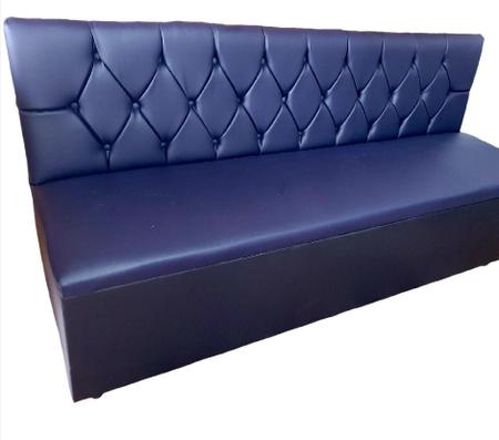 Imagem de Poltrona sofá booth 2,80cm acento e encosto azul base preto capitone á mão sku176