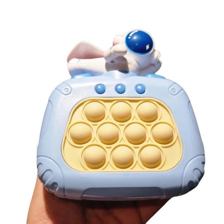 Brinquedo Pop It Eletrônico Emoji Gamer Anti Stress Lançamento 2023 O  Brinquedo Do Momento - pop it Emoji - Pop It Fidget - Magazine Luiza