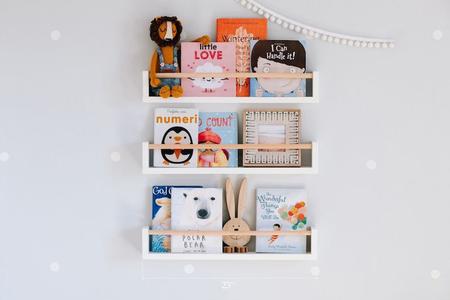 Porta Livros Infantil, Prateleira Flutuante, Berçário Madeira - Curumim Kidsroom Imagem de Porta Livros Infantil, Prateleira Flutuante, Berçário Madeira