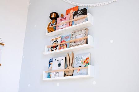 Porta Livros Infantil, Prateleira Flutuante, Berçário Madeira - Curumim Kidsroom Imagem de Porta Livros Infantil, Prateleira Flutuante, Berçário Madeira