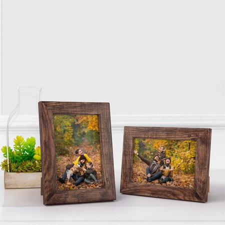 Porta-retratos PETAFLOP 4x6, conjunto de 7 molduras rústicas Imagem de Porta-retratos PETAFLOP 4x6, conjunto de 7 molduras rústicas