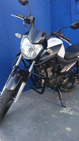 Imagem de Protetor De Carenagem Moto Motor Yamaha Fazer 150 125 Factor