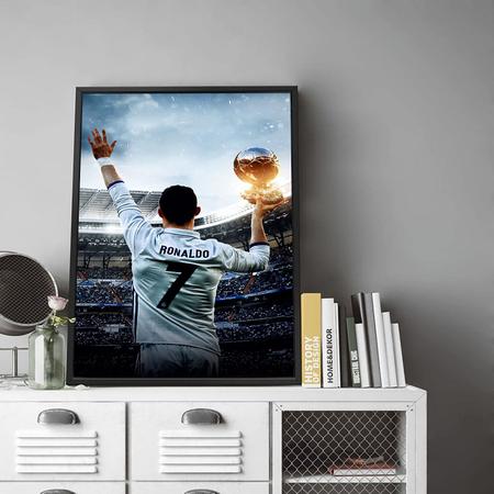 Imagem de Quadro Decorativo Emoldurado Jogador Cristiano Ronaldo Cr7  Para sala quarto