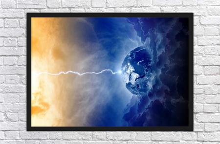 Quadro Decorativo Planeta Terra Raio Espaço Decorações Salas Com Moldura - Vital Quadros Imagem de Quadro Decorativo Planeta Terra Raio Espaço Decorações Salas Com Moldura
