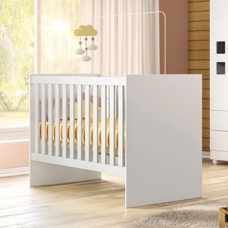 Imagem de Quarto de Bebê com Berço com Suporte 100% Mdf Life e Cômoda de Bebê 100% Mdf 4 Gavetas Soft Life Branco