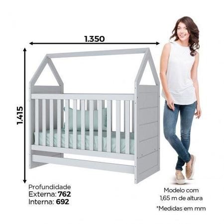 Imagem de Quarto de Bebê com Guarda-Roupa 4 Portas 1 Cômoda e 1 Berço Mini Cama Montessoriano New York