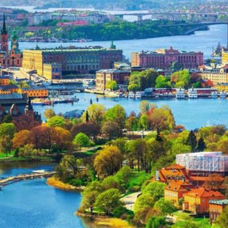 Quebra-Cabeça - 1000 Peças - Verão em Estocolmo - Suécia - Pais e Filhos