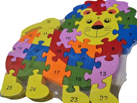 7 jogos Quebra Cabeça Infantil em madeira Mdf 9 peças (7 unidades)