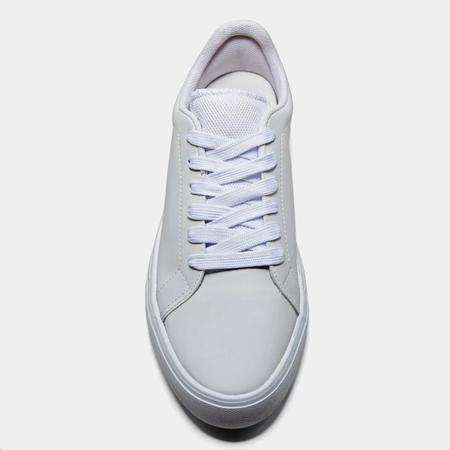 Rainha Tênis Queen Unisex Branco Imagem de Rainha Tênis Queen Unisex Branco