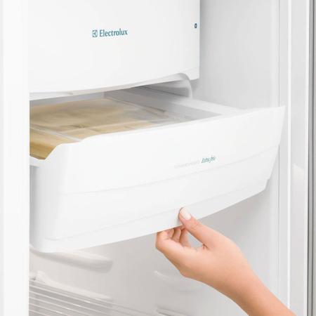 Imagem de Refrigerador Electrolux 240 Litros RE31 Degelo Prático