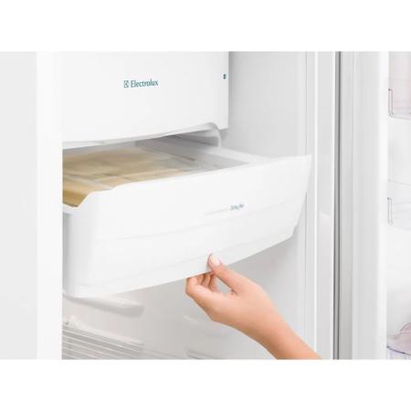 Imagem de Refrigerador Electrolux Cycle Defrost 240 Litros Branco RE31 - 127 Volts