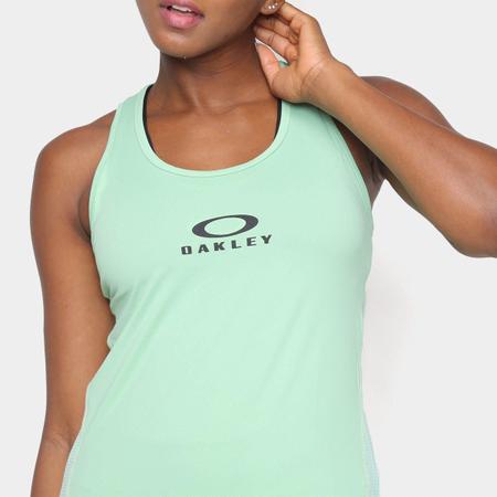 Camiseta Oakley Mod Fresh Feminina - Camisa e Camiseta Esportiva - Magazine  Luiza