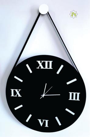 Imagem de Relógio de Parede ADNET 50cm, Fundo Preto, Algarismos Romanos 3D Brancos, Alças em Couro cor Preta.